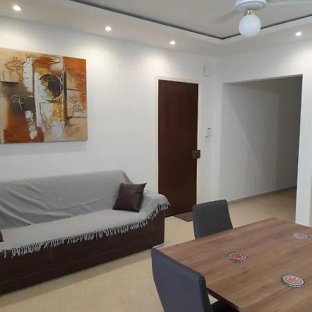 Nicely Furnished 2 Bedroom In Bugibba * 圣保罗湾城
