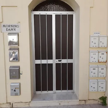 Nicely Furnished 2 Bedroom In Bugibba *