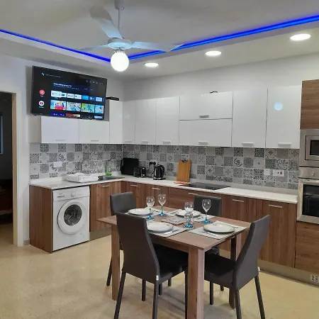 Apartment Nicely Furnished 2 Bedroom In Bugibba *